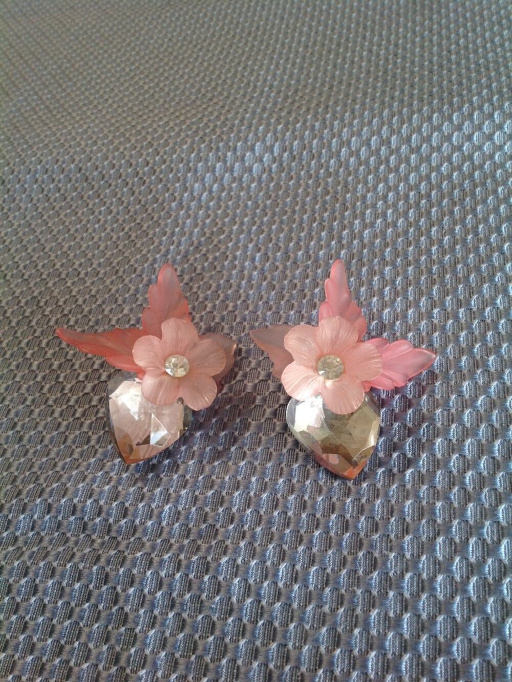 Vintage 80's Large Plastic Pink Flower Heart Leaf Rhinestone Pierced Earrings
